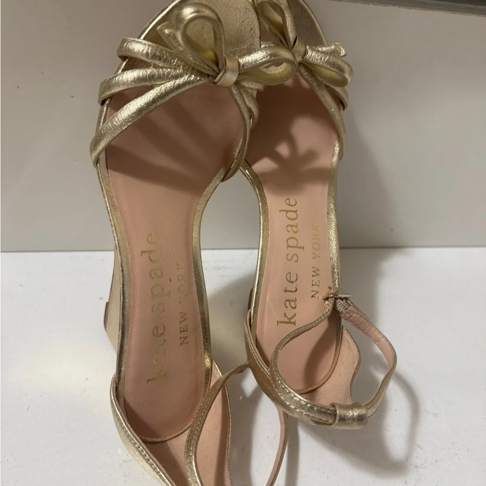 kate spade Women's Gold Bow Ankle-Strap Sandals